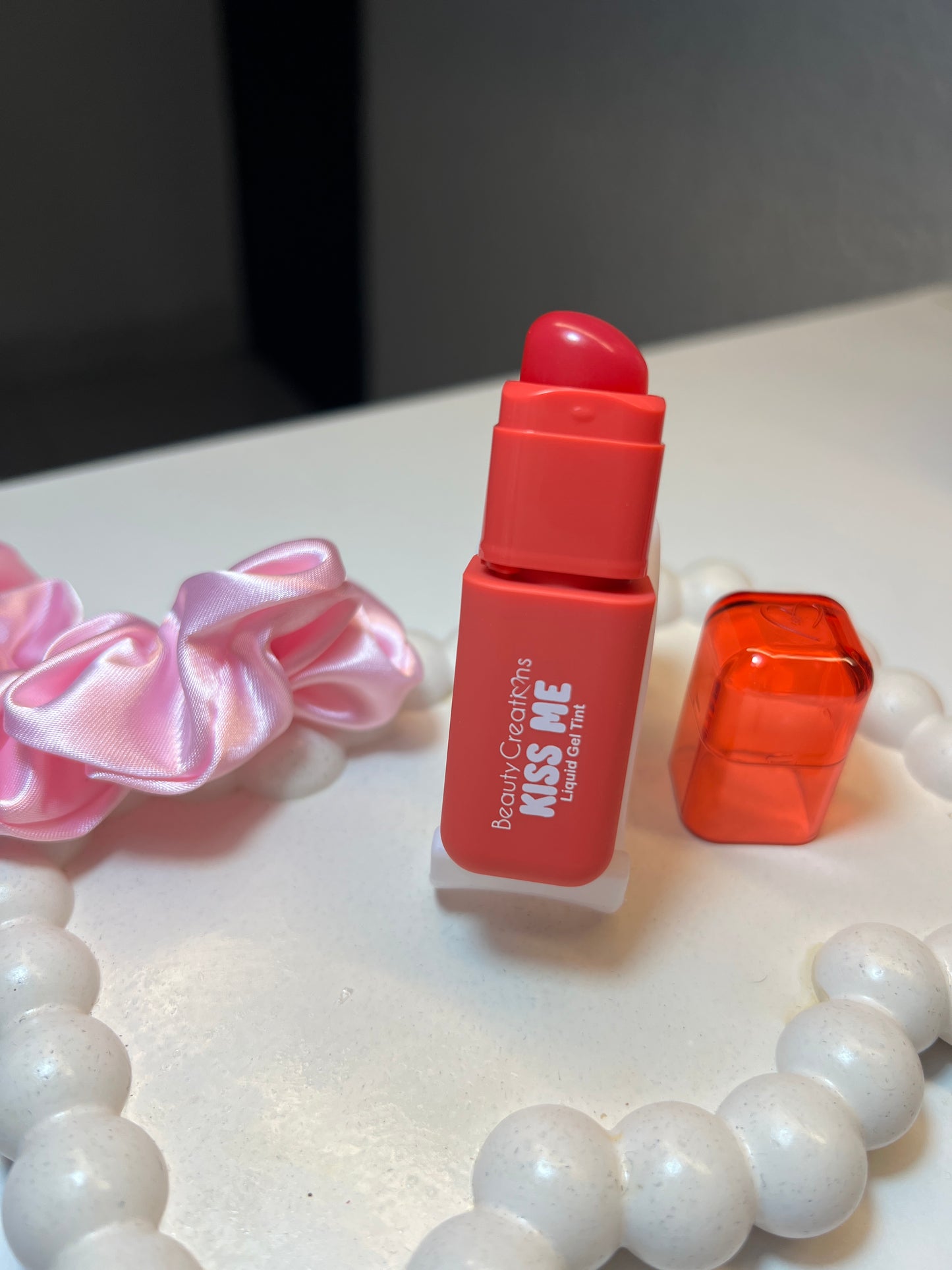 Beauty Creations Tinta Kiss Me Tono Corally Hot