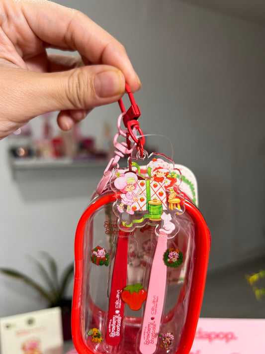 Celavi Set de pinzas con Porta pinza y llavero Rosita Fresita